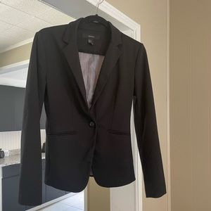 Forever 21 black blazer